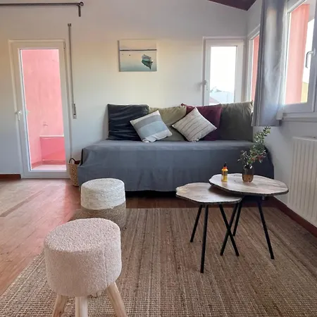 Feriehus Sunny Minutes From The