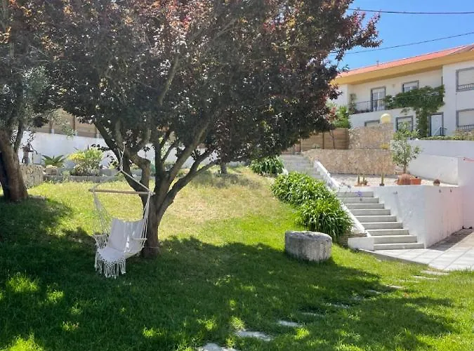 Sunny Minutes From The Lourinhã