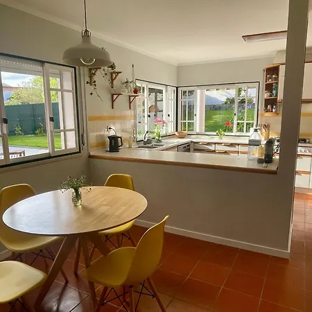 Sunny Minutes From The Hébergement de vacances *